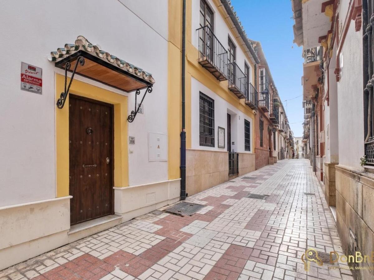 Beautiful In Center Apartment Málaga